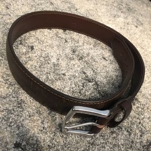 Saddleback belt